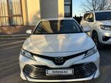 Toyota Camry 2019 года за 14 300 000 тг. в Шымкент