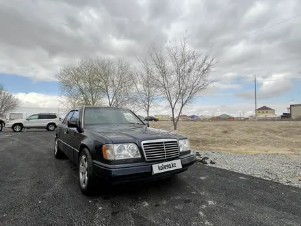 Mercedes-Benz E 280 1994 года за 1 700 000 тг. в Актау – фото 11