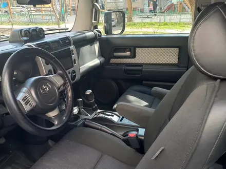 Toyota FJ Cruiser 2007 года за 11 800 000 тг. в Алматы – фото 4