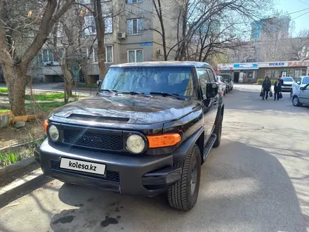Toyota FJ Cruiser 2007 года за 11 800 000 тг. в Алматы