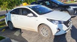 Hyundai Accent 2020 года за 7 400 000 тг. в Степногорск – фото 2