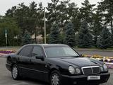 Mercedes-Benz E 230 1996 года за 2 500 000 тг. в Талдыкорган
