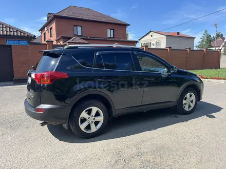 Toyota RAV4 2014 года за 10 450 000 тг. в Астана – фото 2