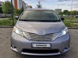 Toyota Sienna 2012 годаүшін8 800 000 тг. в Усть-Каменогорск – фото 3