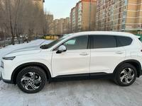 Hyundai Santa Fe 2022 года за 17 100 000 тг. в Астана