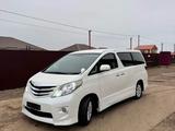 Toyota Alphard 2012 года за 5 100 000 тг. в Атырау
