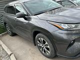 Toyota Highlander 2021 годаүшін24 300 000 тг. в Астана