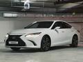 Lexus ES 250 2018 годаfor15 500 000 тг. в Алматы