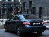 Toyota Camry 2010 годаүшін5 500 000 тг. в Астана – фото 3