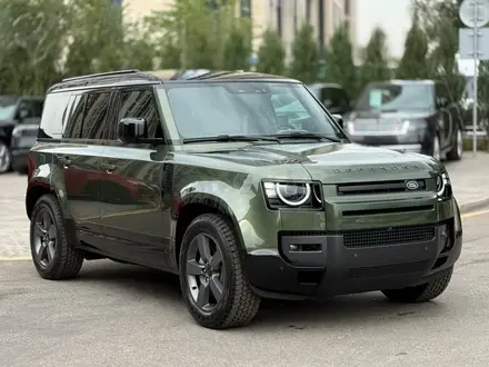 Land Rover Defender X-Dynamic SE 2026 года за 73 349 000 тг. в Алматы – фото 3