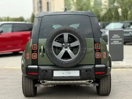 Land Rover Defender X-Dynamic SE 2026 года за 73 349 000 тг. в Алматы – фото 5