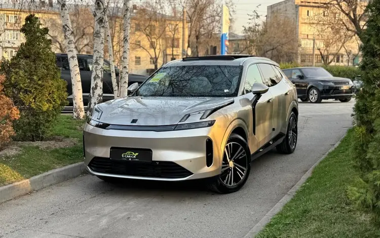 Lynk & Co 08 EM-P Pro 2025 годаүшін18 490 000 тг. в Алматы