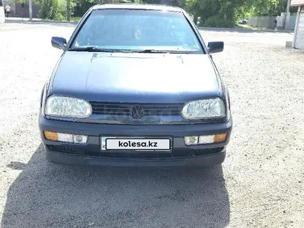 Volkswagen Golf 1993 года за 1 500 000 тг. в Караганда