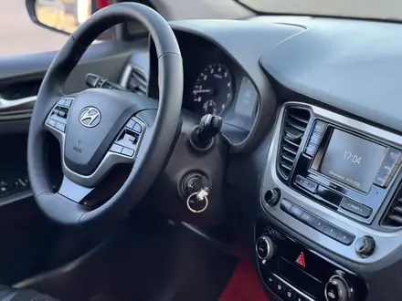 Hyundai Accent 2018 года за 6 500 000 тг. в Астана – фото 4