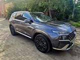 Hyundai Santa Fe 2023 года за 18 500 000 тг. в Актобе – фото 2