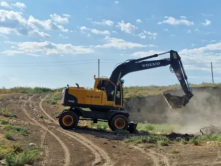 Volvo  EC 2007 года за 18 000 000 тг. в Астана