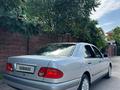 Mercedes-Benz E 230 1997 года за 3 800 000 тг. в Алматы