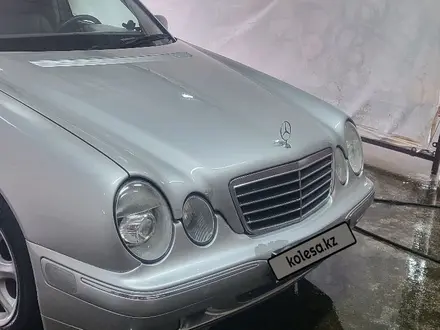 Mercedes-Benz E 320 2001 года за 3 800 000 тг. в Актау – фото 7