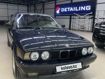 BMW 518 1994 года за 2 700 000 тг. в Шымкент