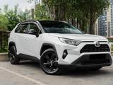 Toyota RAV4 2021 годаүшін16 900 000 тг. в Алматы – фото 3