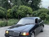Mercedes-Benz C 180 1997 года за 1 000 000 тг. в Алматы – фото 4