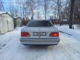 Mercedes-Benz E 230 1997 года за 2 510 000 тг. в Алматы – фото 2