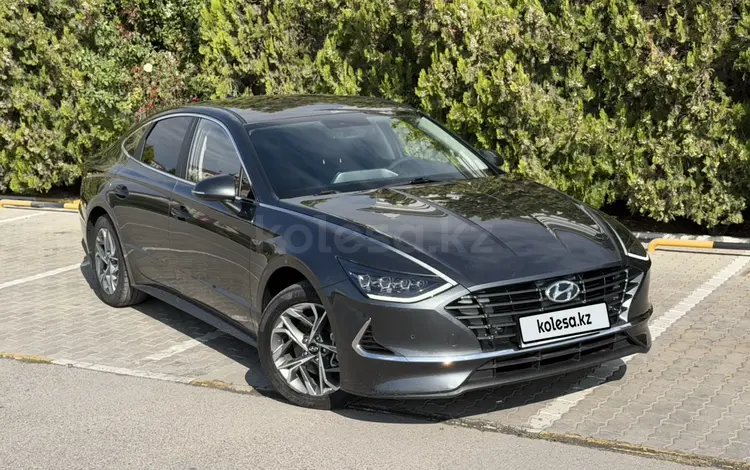 Hyundai Sonata 2022 года за 9 800 000 тг. в Актау
