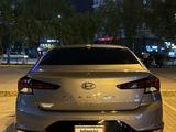 Hyundai Elantra 2019 года за 6 900 000 тг. в Актобе – фото 3