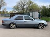 Mercedes-Benz E 260 1991 годаfor1 100 000 тг. в Астана – фото 3