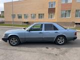 Mercedes-Benz E 260 1991 годаfor1 100 000 тг. в Астана – фото 4