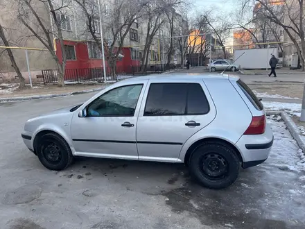 Volkswagen Golf 2001 года за 2 000 000 тг. в Алматы – фото 4