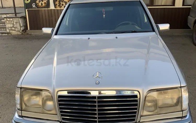 Mercedes-Benz E 280 1994 года за 2 750 000 тг. в Усть-Каменогорск