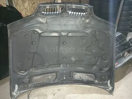 Капот БМВ X5 до рестайлинг за 100 000 тг. в Караганда – фото 2