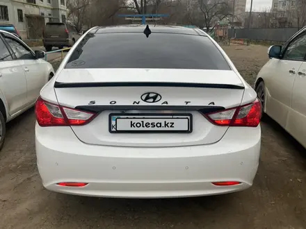 Hyundai Sonata 2012 года за 7 200 000 тг. в Актобе – фото 3