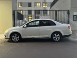 Volkswagen Jetta 2008 года за 3 350 000 тг. в Астана – фото 4