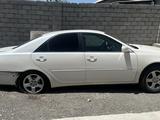 Toyota Camry 2005 года за 3 500 000 тг. в Туркестан – фото 2