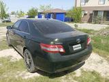 Toyota Camry 2010 года за 5 600 000 тг. в Актобе – фото 3