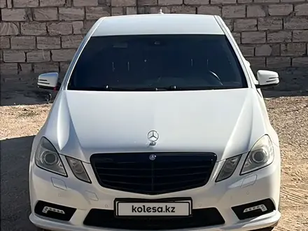 Mercedes-Benz E 350 2011 года за 5 500 000 тг. в Актау – фото 2