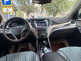Hyundai Santa Fe 2016 годаүшін8 700 000 тг. в Алматы – фото 5