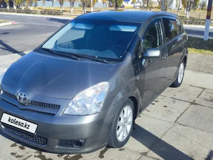 Toyota Corolla Verso 2005 года за 2 800 000 тг. в Рудный