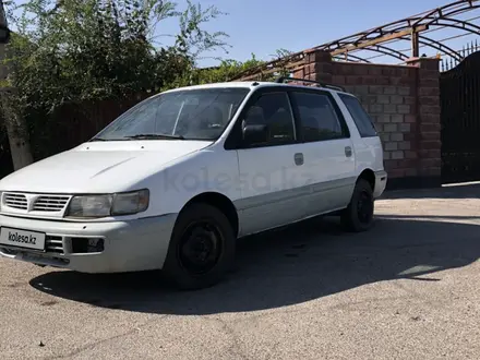 Mitsubishi Space Wagon 1997 года за 1 200 000 тг. в Алматы – фото 3