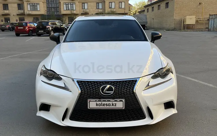 Lexus IS 250 2015 года за 8 000 000 тг. в Атырау