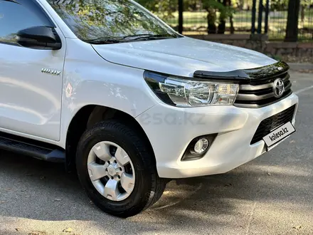 Toyota Hilux 2018 года за 14 000 000 тг. в Алматы – фото 10