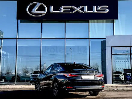 Lexus ES 250 2022 года за 23 500 000 тг. в Кызылорда – фото 2