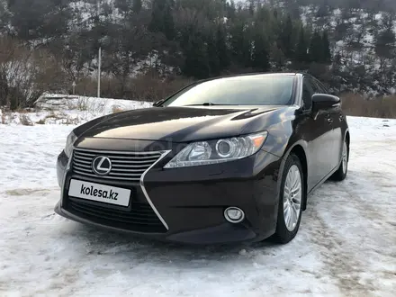 Lexus ES 250 2015 года за 12 200 000 тг. в Алматы