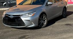 Toyota Camry 2015 годаүшін6 100 000 тг. в Уральск – фото 2
