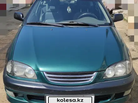 Toyota Avensis 1999 года за 2 750 000 тг. в Алматы – фото 2