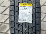 225-60r18 Dunlop Winter Maxx SJ8 за 66 000 тг. в Алматы