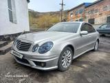 Mercedes-Benz E 240 2002 года за 3 750 000 тг. в Усть-Каменогорск – фото 2