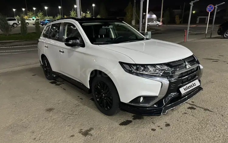 Mitsubishi Outlander 2022 годаүшін13 800 000 тг. в Астана